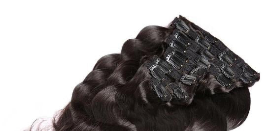 Do Wavy Hair Extensions Stay Wavy? (Expert Answer)