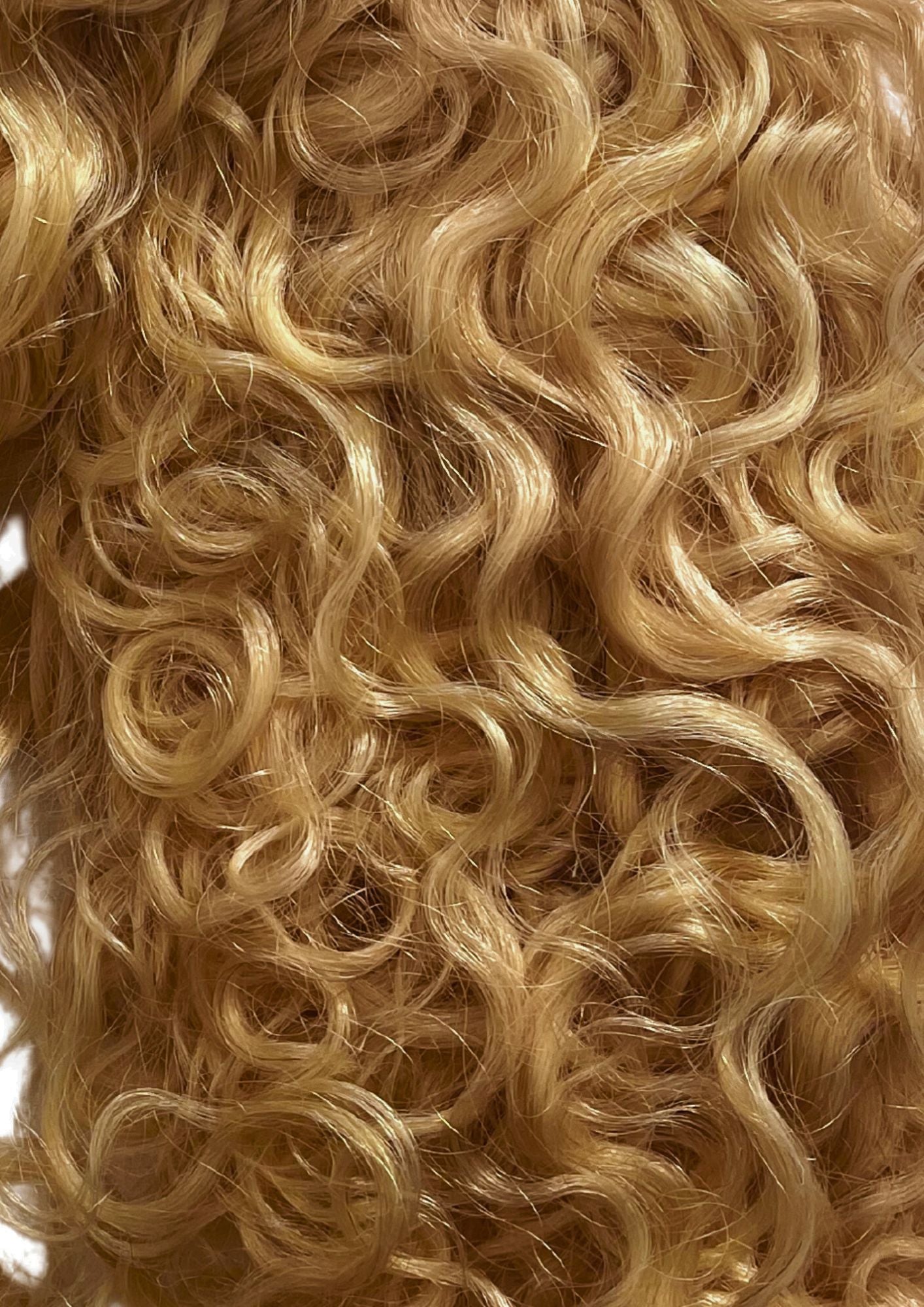 Deep Curly Tape-In Hair Extensions (Light Colours