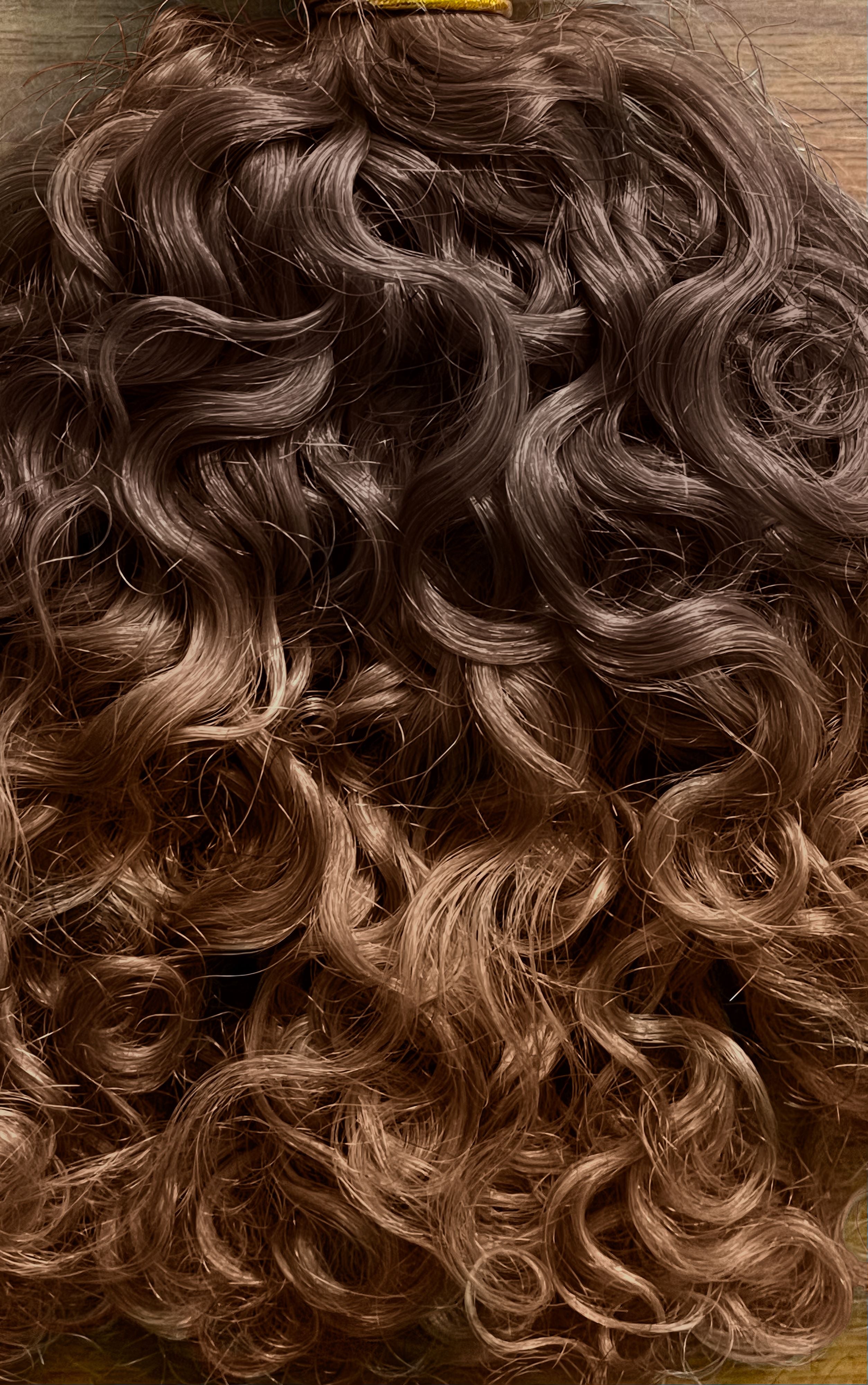 Deep Curly Tape-In Hair Extensions (Light Colours