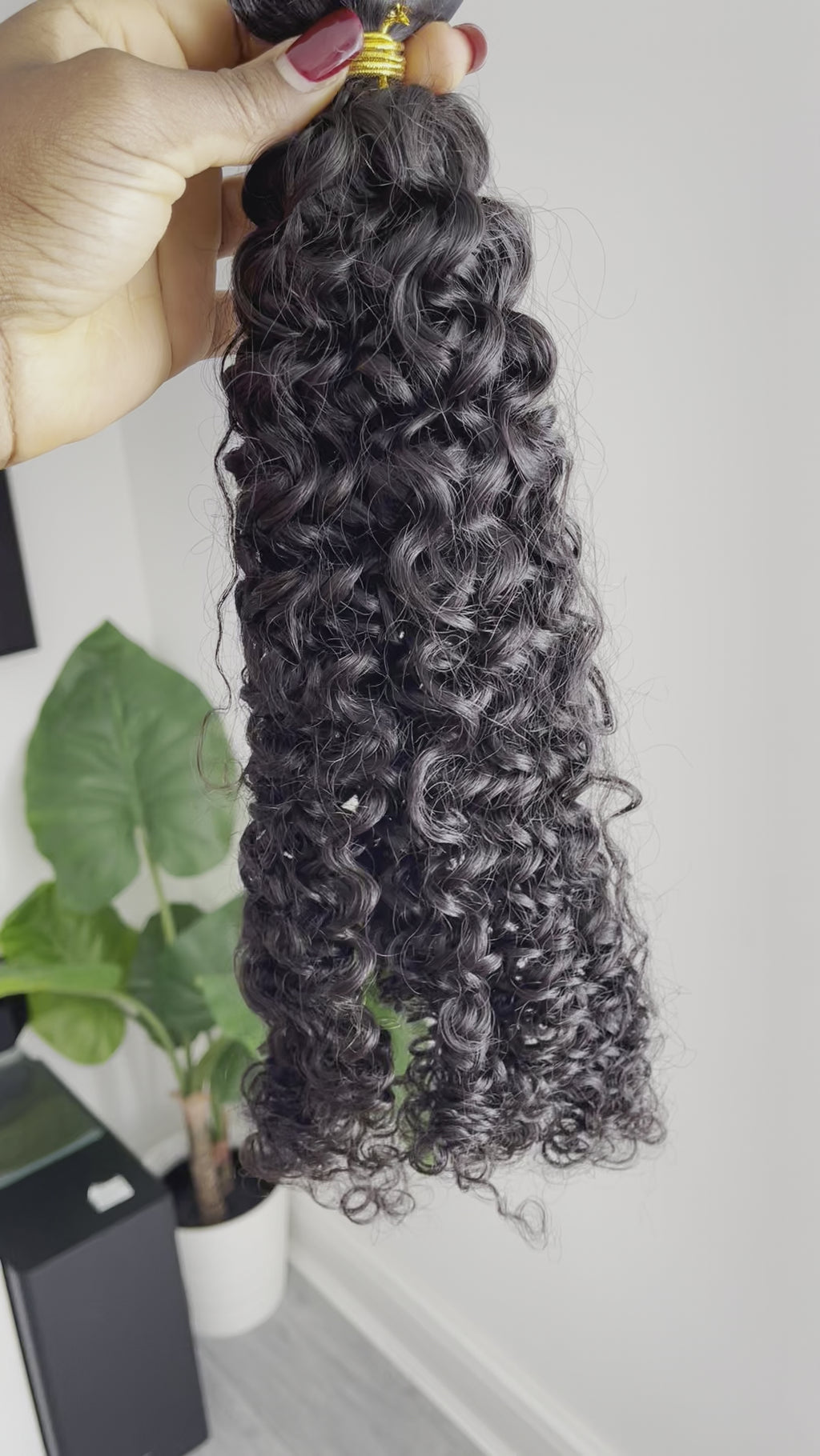 Deep Curly Tape-in Hair Extensions.